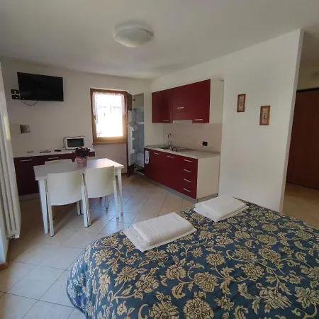 Residenza Arcobaleno Hotel apartamentowy Tenno